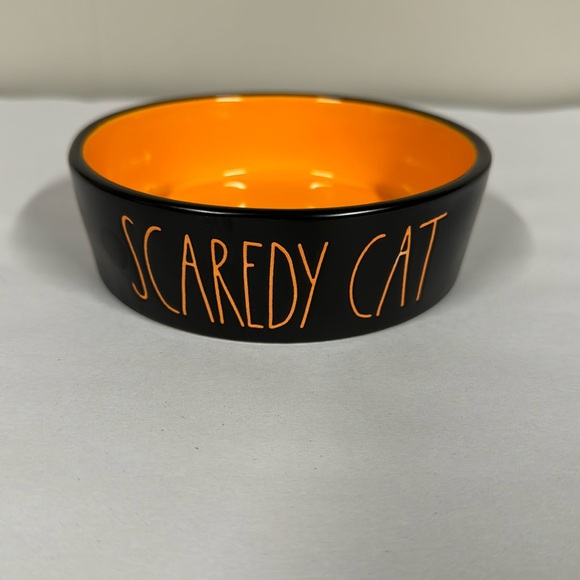 Rae Dunn Other - Rae Dunn Halloween Scaredy Cat Food Dish